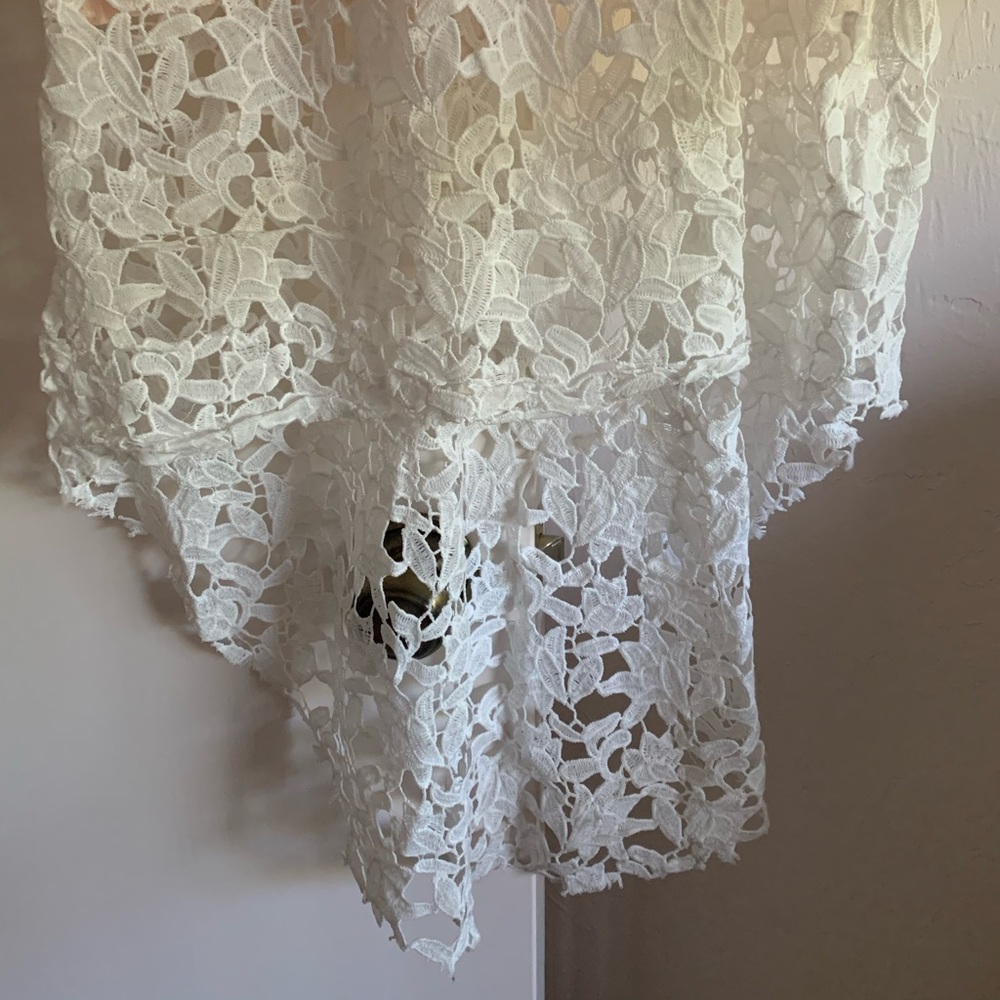 High-Low Lace Dress - Picture 6 of 9